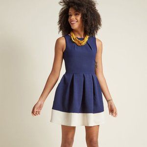 Modcloth Closet London Navy and Cream Dress SIze 6